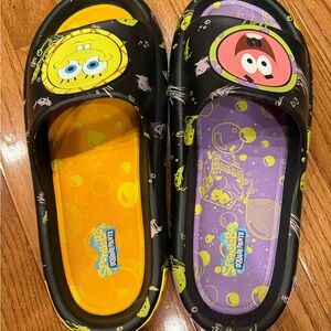 SpongeBob SquarePants Men’s Slippers - Black, Yellow, Purple
